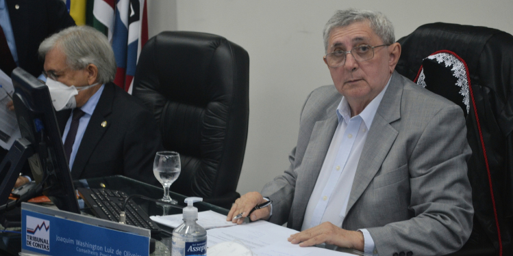 Conselheiro Washington Oliveira antecipa aposentadoria do TCE