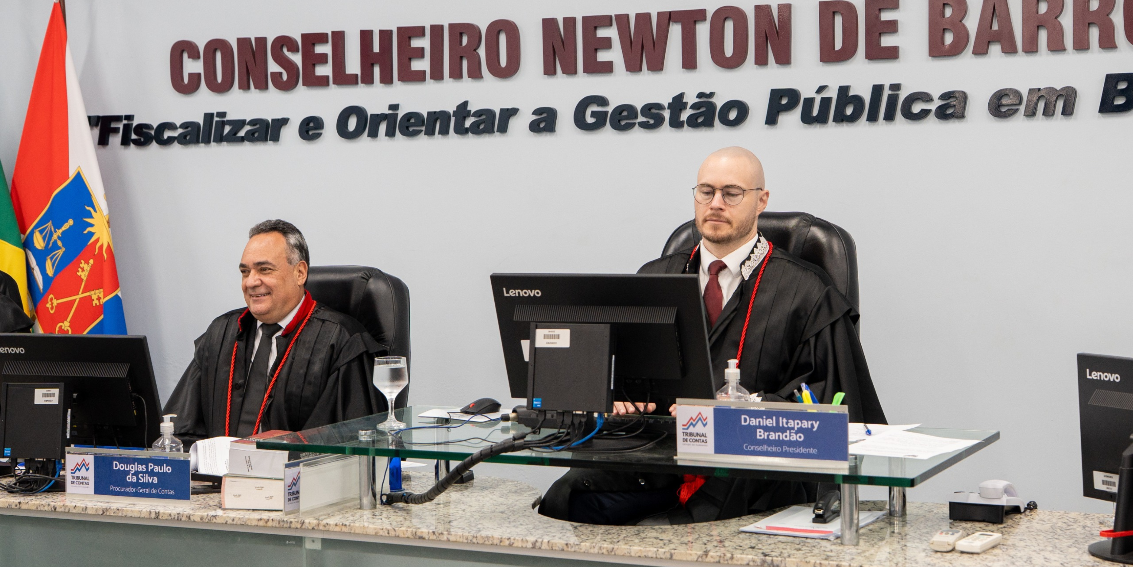 TCE condena gestores à devolução de recursos e pagamento de multas na primeira sessão do Pleno do ano